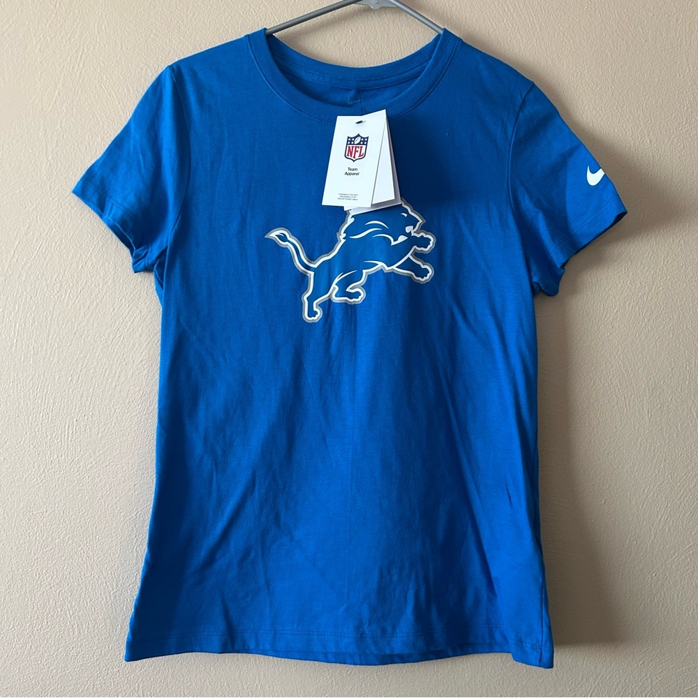 Woman’s Nike NFL Detroit Lions Blue Logo Tee